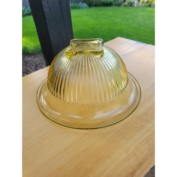 Vintage Amber Mixing Bowl, Federal Ribbed Golden Glo Glass, Rolled Edge 9-1/2" - Picture 3 of 3